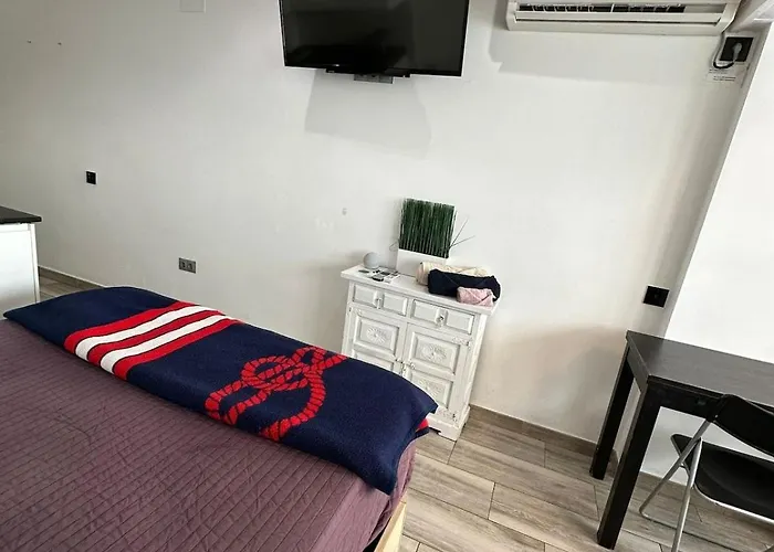 Acogedora Con Piscina *